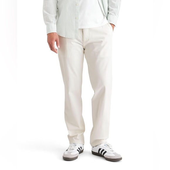 DOCKERS Men’s White Jean Khaki Blend Chino Pants Clean Size 33/32 - Picture 1 of 9